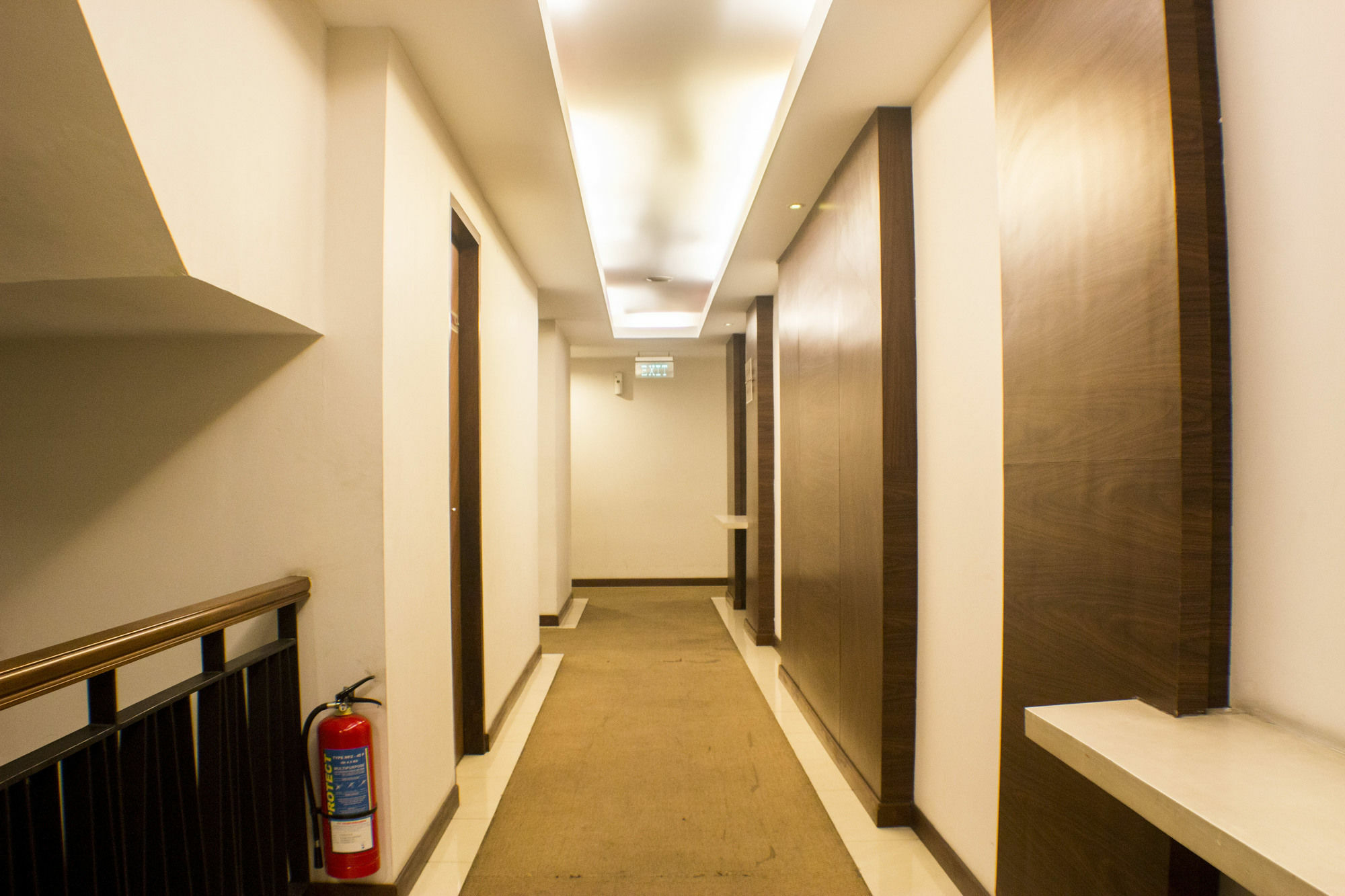 Hotel Feodora Grogol Jakarta Exterior foto